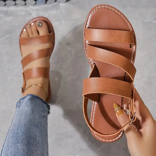 Cora | Flat sandals with Roman strap and ankle strap design