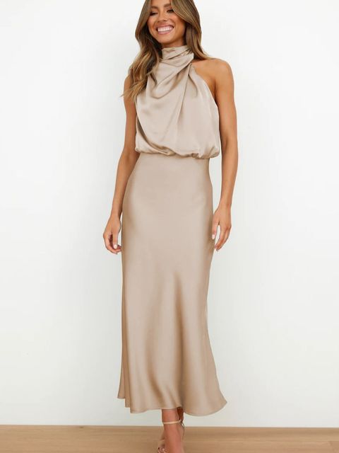 Quinnia | Elegant Cocktail Dress With Halter Neck