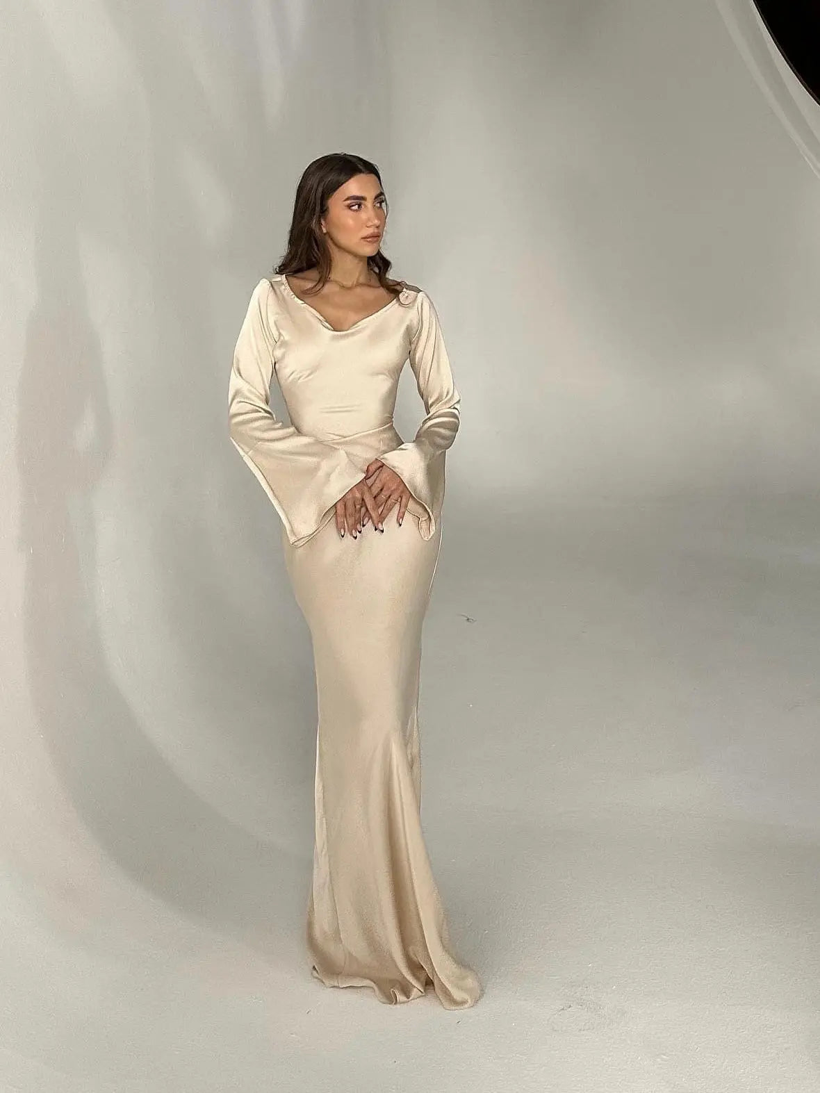 Marceline | Long sleeve maxi dress with flowing silhouette