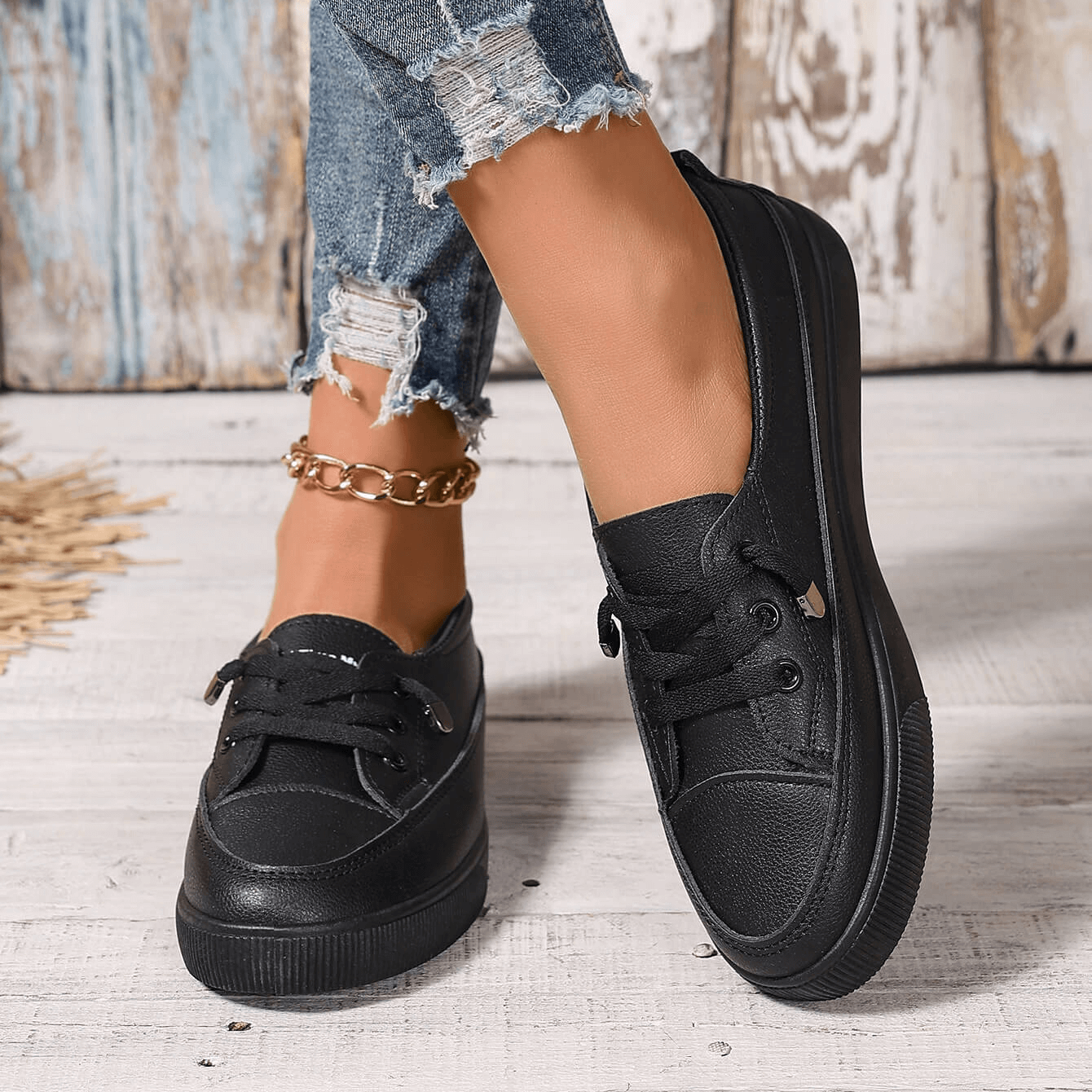 Kaia | Women's breathable orthopedic sneakers with lace up