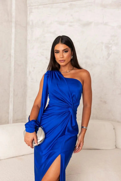 Alison | Maxi Dress With One Shoulder Long Sleeve Ruched Waist