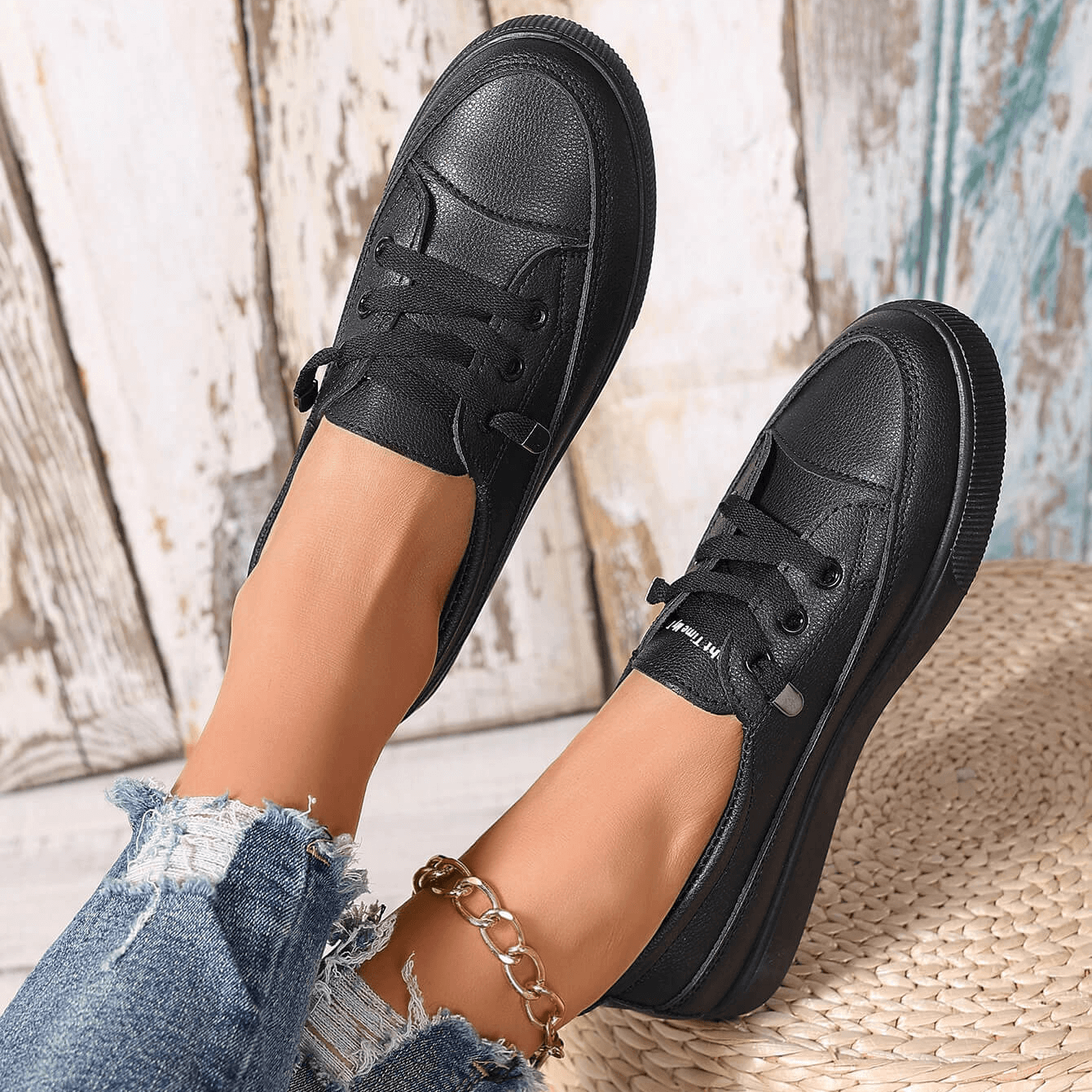 Kaia | Women's breathable orthopedic sneakers with lace up