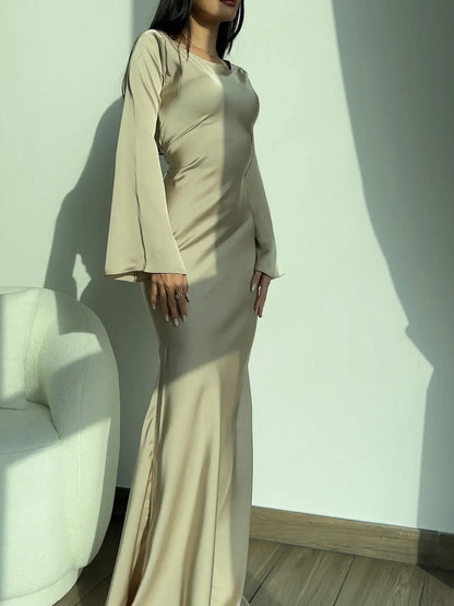 Marceline | Long sleeve maxi dress with flowing silhouette