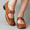 Isadora | Women’s vintage low heel sandals with buckle strap