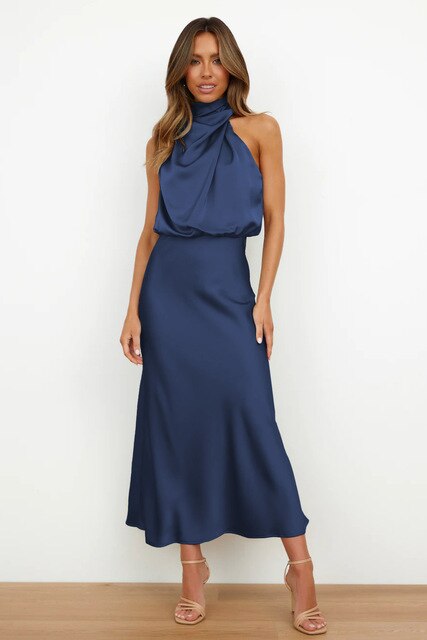 Quinnia | Elegant Cocktail Dress With Halter Neck