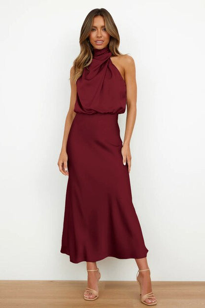 Quinnia | Elegant Cocktail Dress With Halter Neck