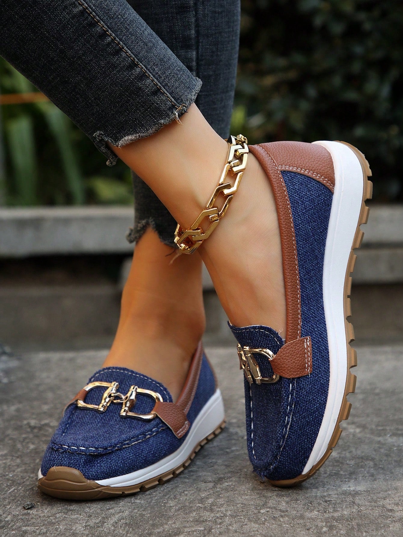 Holly | Women’s Comfort Loafers With Gold Buckle Detail