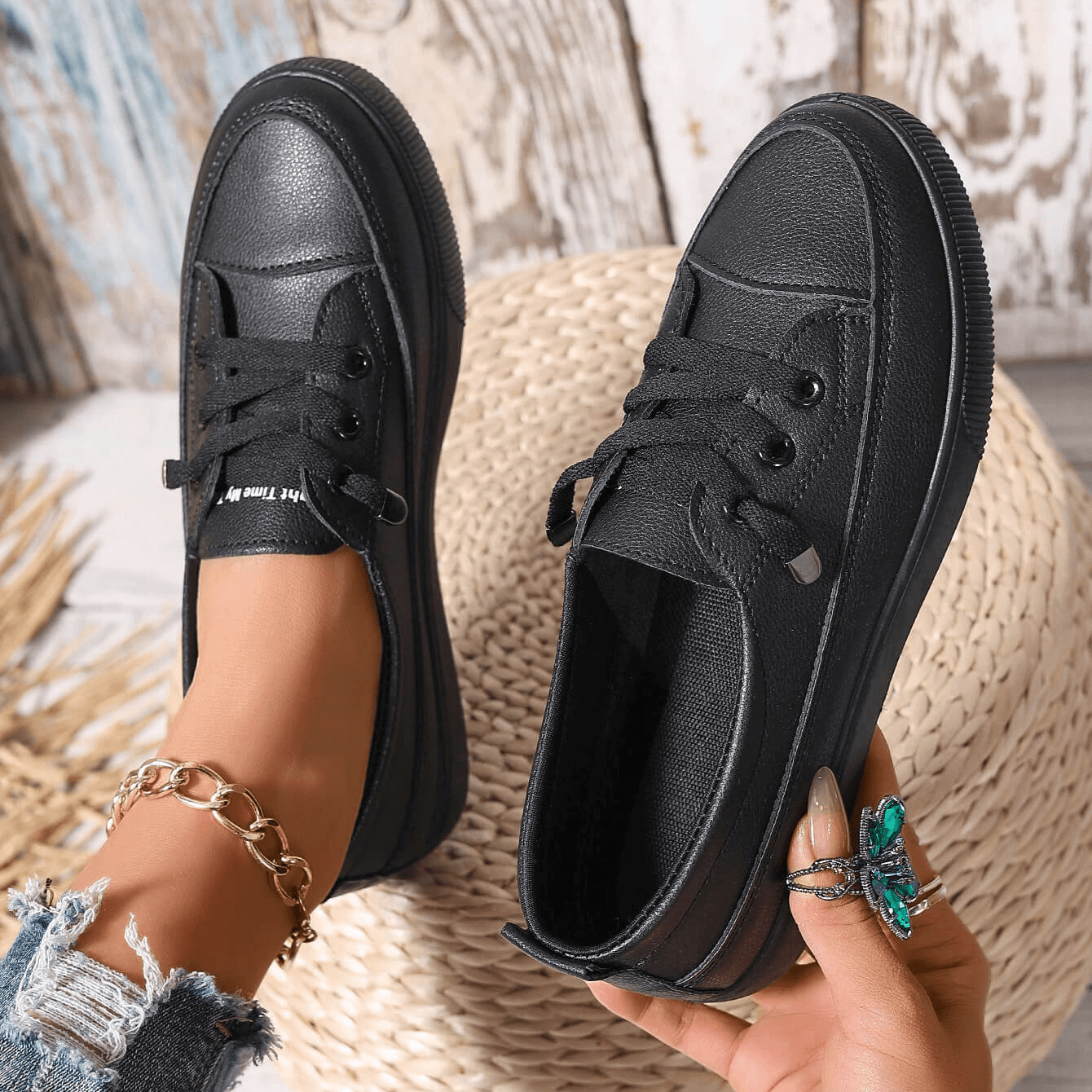 Kaia | Women's breathable orthopedic sneakers with lace up
