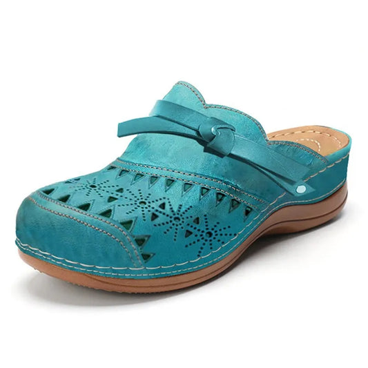 Lucinda | Casual comfort clogs with cut out upper design
