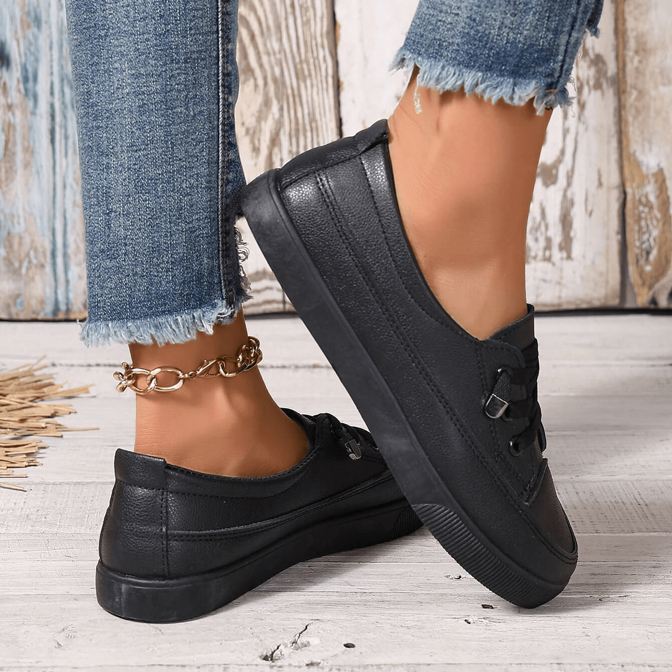 Kaia | Women's breathable orthopedic sneakers with lace up