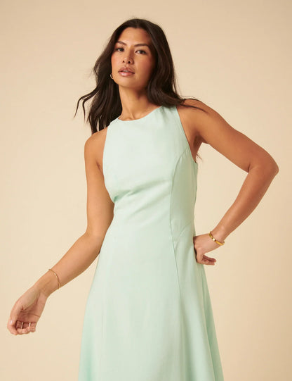 Giselle | Women's Midi Dress With Sleeveless Slim Fit Elegant