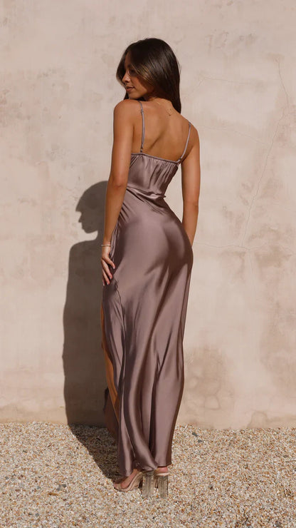 Nicolette | Satin maxi dress with spaghetti straps and slit