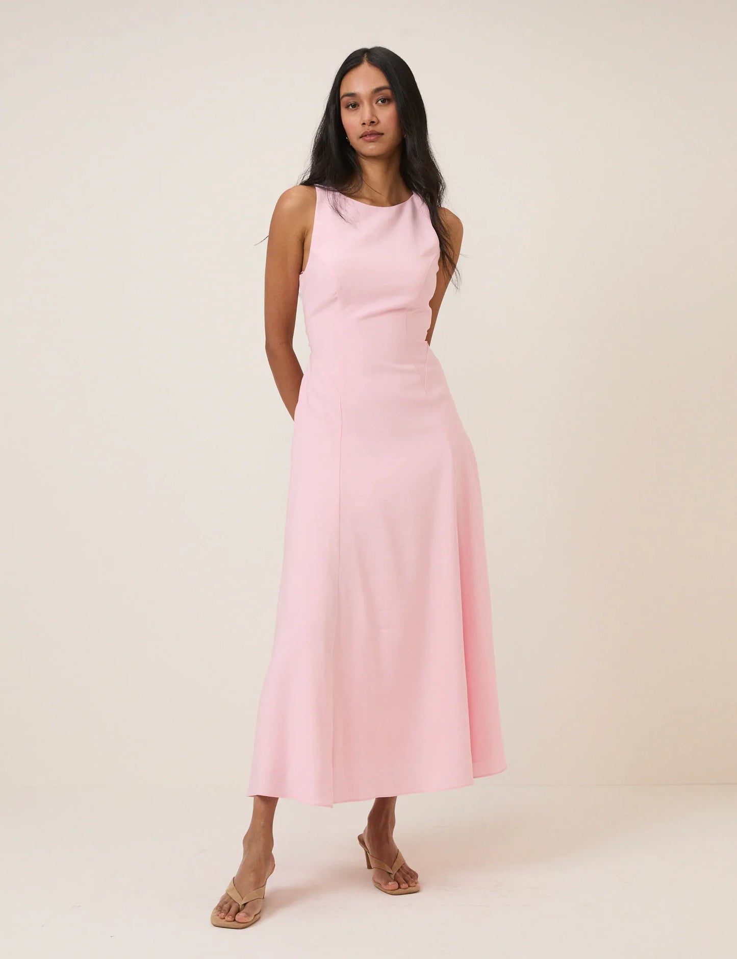 Giselle | Women's Midi Dress With Sleeveless Slim Fit Elegant